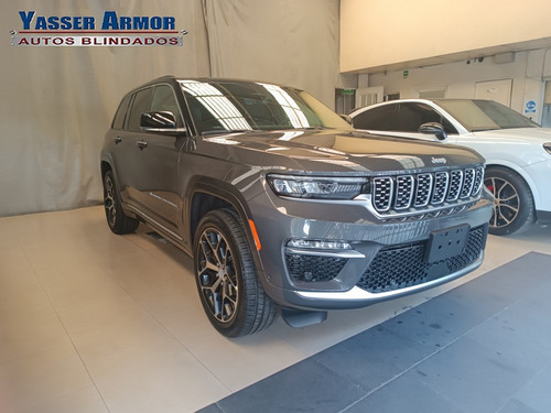 Jeep Grand Cherokee Summit Blindada Nivel Ill/b4 Yasserarmor