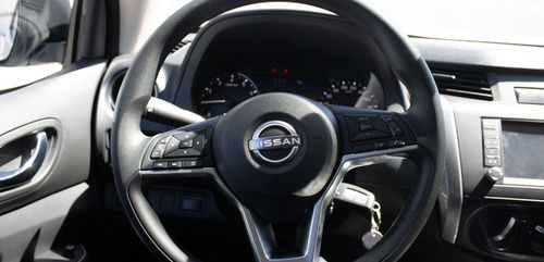 Nissan Frontier 2.5 Le At