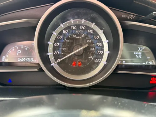 Toyota Yaris 1.5 R Le Mid Sedan At
