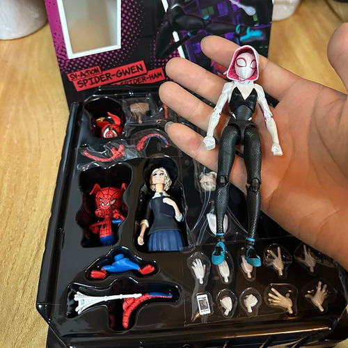 Figura De Acción Sentinel Toys Bjd De Gwen Stacy Spiderman
