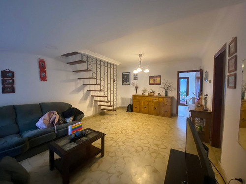 Imagen 2 de 18 de Casa En Venta En Mar Del Plata