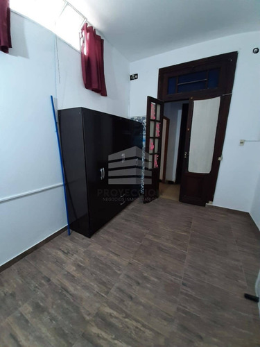 Imagen 11 de 12 de Gran Apartamento Estilo Casa En Aguada