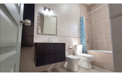 Casa En Venta A Estrenar! Lote De 800m2! A Metros De Acceso Oeste! Imperdible Oportunidad!
