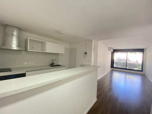 Apartamento Alquiler 1 Dormitorio Con Garaje, Alma Sur. Centro.