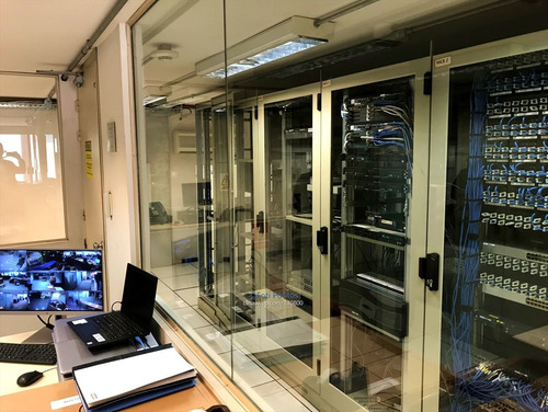 Imagen 9 de 11 de Alquiler De Oficina En El Centro Para Importante Empresa