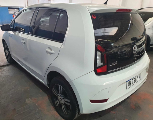 Imagen 4 de 13 de Volkswagen Up! 2017 1.0 Pepper 101cv