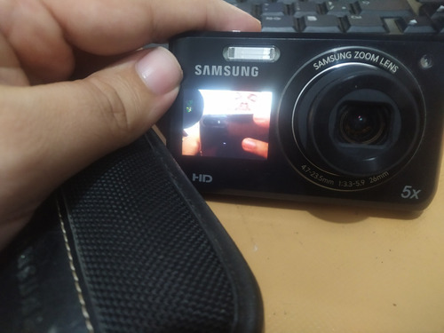 Câmera Samsung Dv100