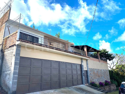 Casa De Campo En Venta En Balcones De La Calera