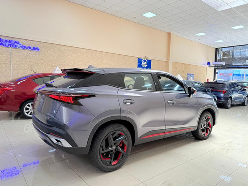 Omoda C5 1.5T Mhev Cvt