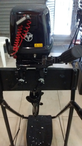 Tohatsu 9.8 Hp Motor 2 T Cero Horas Entrega Inmediata