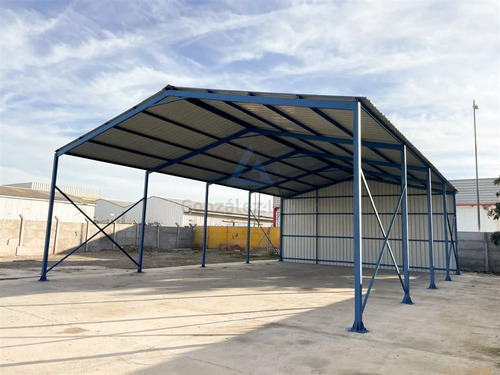 Amplio Terreno Con Patio Industrial, Galpón Y Oficinas