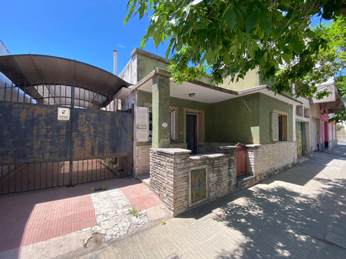 Casa En Venta En Calle González Santa Rosa, La Pampa 
