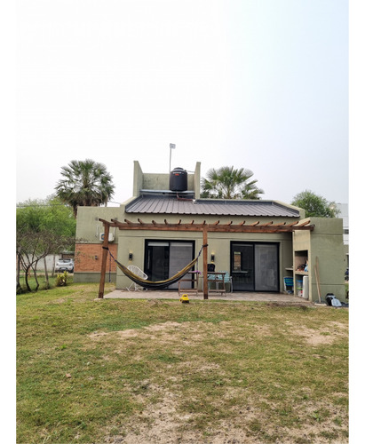 Casa 2 Dormitorios Impecable Y Tranquila En Villa Monte Alto