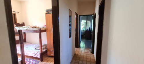 Imagem 15 de 25 de Casa Com Piscina, À 100 Metros Do Mar, No Jardim Das Palmeiras Em Itanhaém, Com Edícula, Área De Lazer Com Churrasqueira, Lavanderia