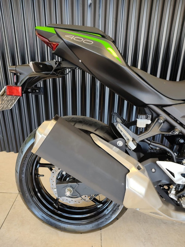 Imagen 2 de 25 de Kawasaki Z400 ( No Mt03 Ktm Duke 390 ) Tomo Permutas