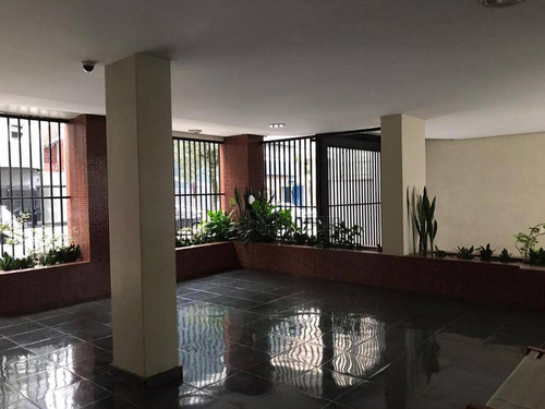 Cobertura Com 3 Quartos À Venda, 145 M² Por R$ 780.000 - Centro - Curitiba/pr - Co0399