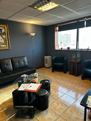 Excelente Oficinas Para Inversión - Excelente Ubicación