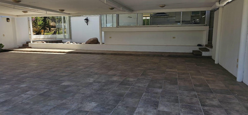 Excelente Casa En Barrio Privado