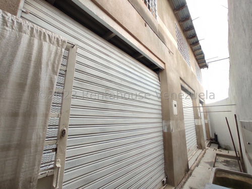 Local Comercial Amplio En Venta Dos Niveles En El Limon Facil Acceso Oficinas Baño Precio Negoc Estef 24-5240