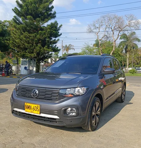 Volkswagen T-Cross TRENDLINE ST TP 1000CC T