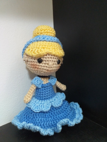 Imagem 5 de 8 de Amigurumi Cinderela