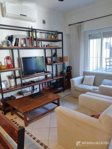 Imagen 11 de 25 de Casa Con Muy Buenos Accesos En Lomas De San Isidro