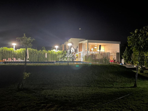 Espectacular Casa Para La Venta, En La Obra, Los Niches