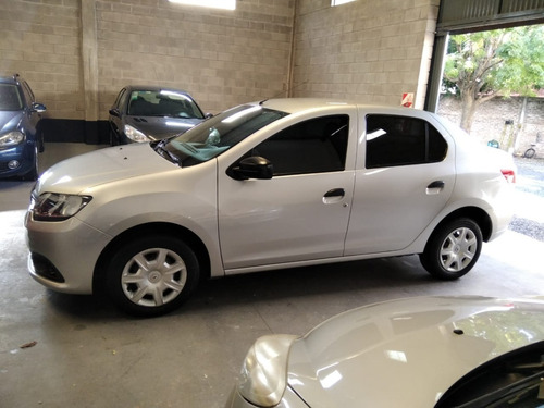 Renault Logan Aut 1.6 (2014)