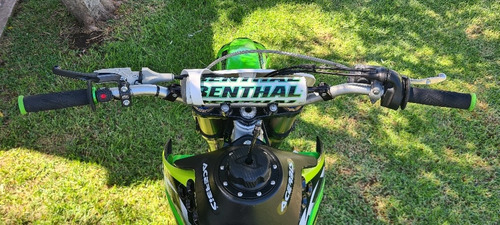 Imagen 8 de 25 de Kxf 450 2011