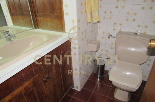 Imagen 9 de 12 de Oportunidad Amplio Departamento En Venta En Vitacura