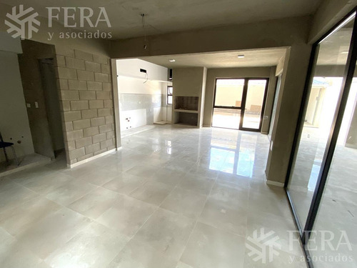 Imagen 11 de 11 de Venta De Departamento 1 Ambiente Divisible A Estrenar En Wilde (28822)