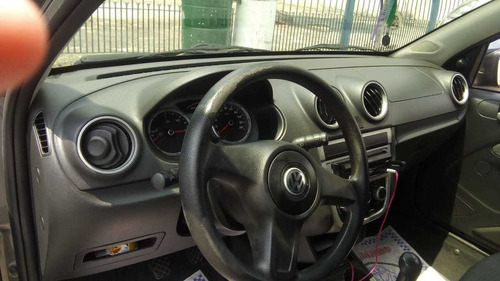 Volkswagen Gol 2013 1.0 Total Flex 5p