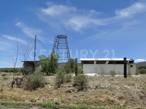 Imagen 7 de 11 de A $351/m2 $ A Tratar .tiene Cisterna,bodega,cercado,a Pie Calle, Ref. Gracoil