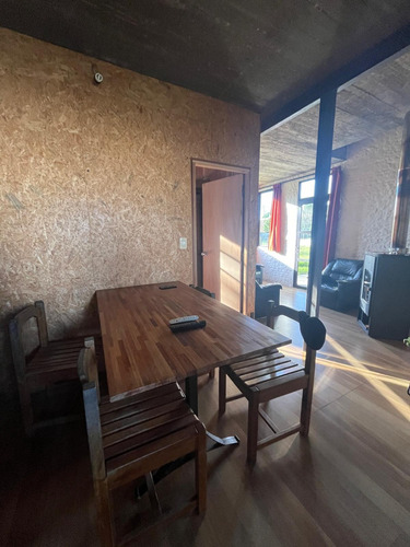Casa De Dos Dormitorios En Balneario Los Pinos 2