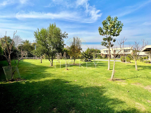 Casa En Arriendo De 7 Dorm. En Padre Hurtado