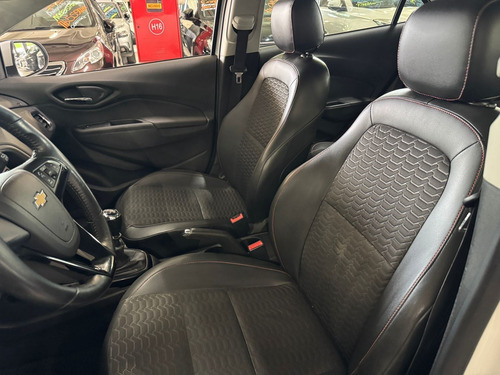 Chevrolet Onix HATCH LTZ 1.4 8V FlexPower 5p Mec.