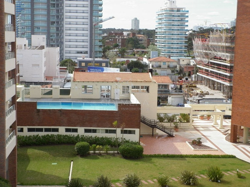 Imagen 3 de 24 de Apartamento En Excelente Ubicación Consulte!! - Punta Del Este Brava
