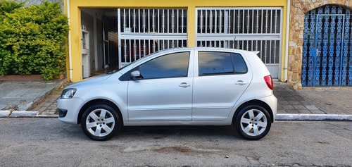 Volkswagen Fox 2014 1.0 12v Bluemotion Trend Total Flex 5p