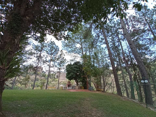 Imagen 17 de 21 de Vendo Apartamento 94 M² 3h/2b/2pe Manzanares