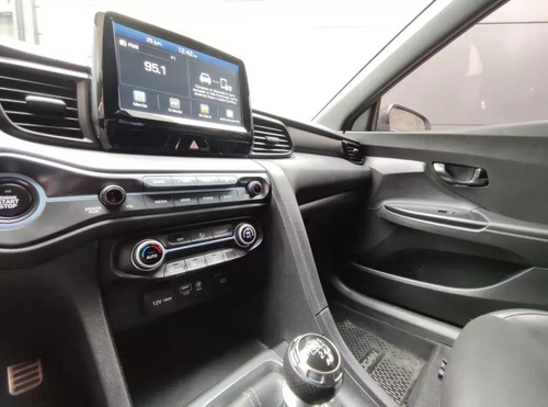 Hyundai Veloster 2.0t 250cv 6mt