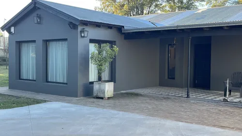 Oportunidad!!! Casa Quinta, Barrio Argentino. (colegio Los Medanos, Club Argentino). Casa En Trenque Lauquen