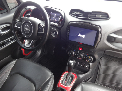 Jeep Renegade 4x4 Trailhawk 2.0 At { Excelente Estado }