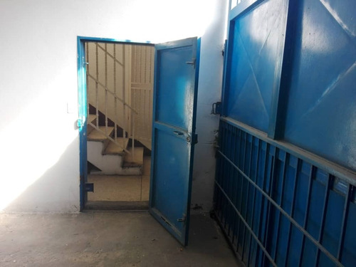 Imagen 3 de 8 de Galpon En Alquiler En La Calle Montes De Puerto La Cruz, Cerca De Refineria