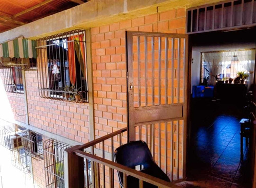 Imagen 3 de 18 de Apartamento 3 Habitaciones, 1 Baño Los Gorriones El Marquez