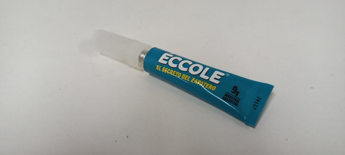 Imagen 5 de 6 de Adhesivo Para Zapatillas Eccole En Envase De 9 Grs