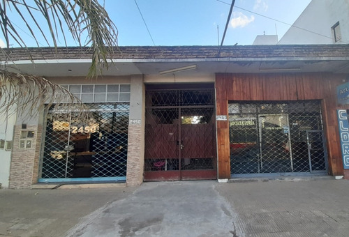 Venta Locales Con Vivienda Ituzaingo