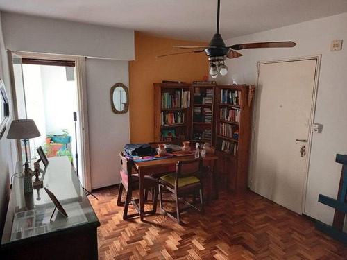 Imagen 3 de 11 de Departamento De 2 Ambientes Con Balcón. Super Cómodo!