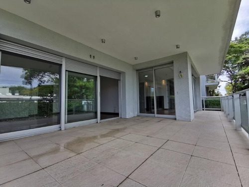 Imagen 3 de 17 de Apartamento En Alquiler De 3 Dormitorios En Carrasco