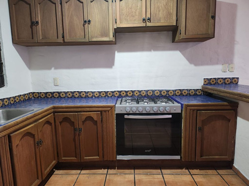 Casa En Venta Con Estilo Rustico En Piedra Lisa