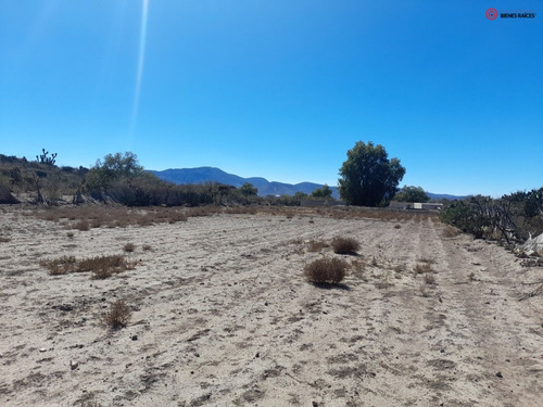 Terreno Con Construcción En Santiago De Anaya